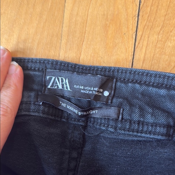 Black Wide-Leg Jeans - Picture 2 of 3